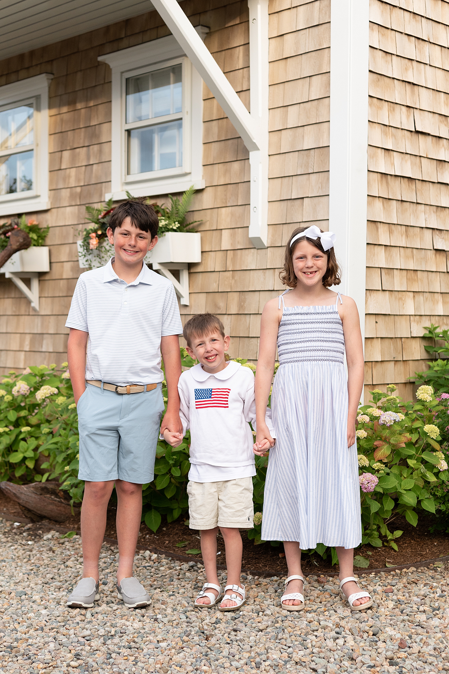 three small children in patriotic clothing at Old North Wharf